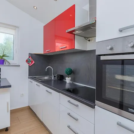 Amazing In With Kitchen Fazana