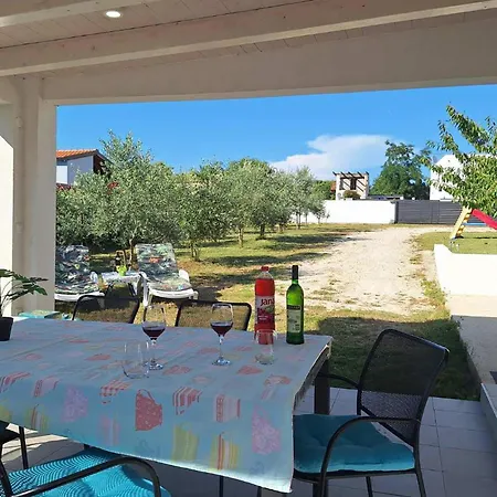 Holiday home Two-bedroom In Fazana
